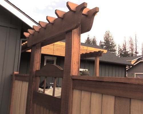 Cedar Arbor fence and gate for patio